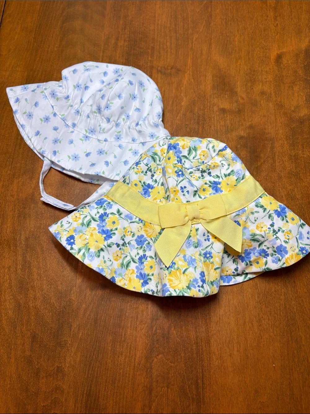 Lot of Janie & Jack + Modern Baby Floral Sun Hats in Yellow, Blue, & White